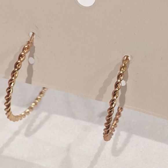 Gold Hoop Earrings Thin Rope 1.5" - Picture 6 of 7